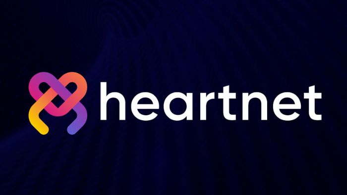 Heartnet - Vivid Gradients Logo Trend